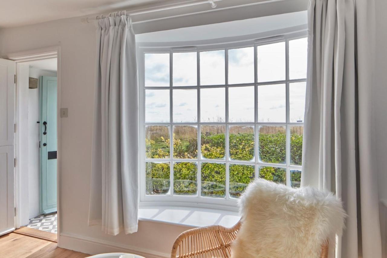 A Cool Coastal Retreat On Kingsdown Beach - The White House Villa Deal Eksteriør billede