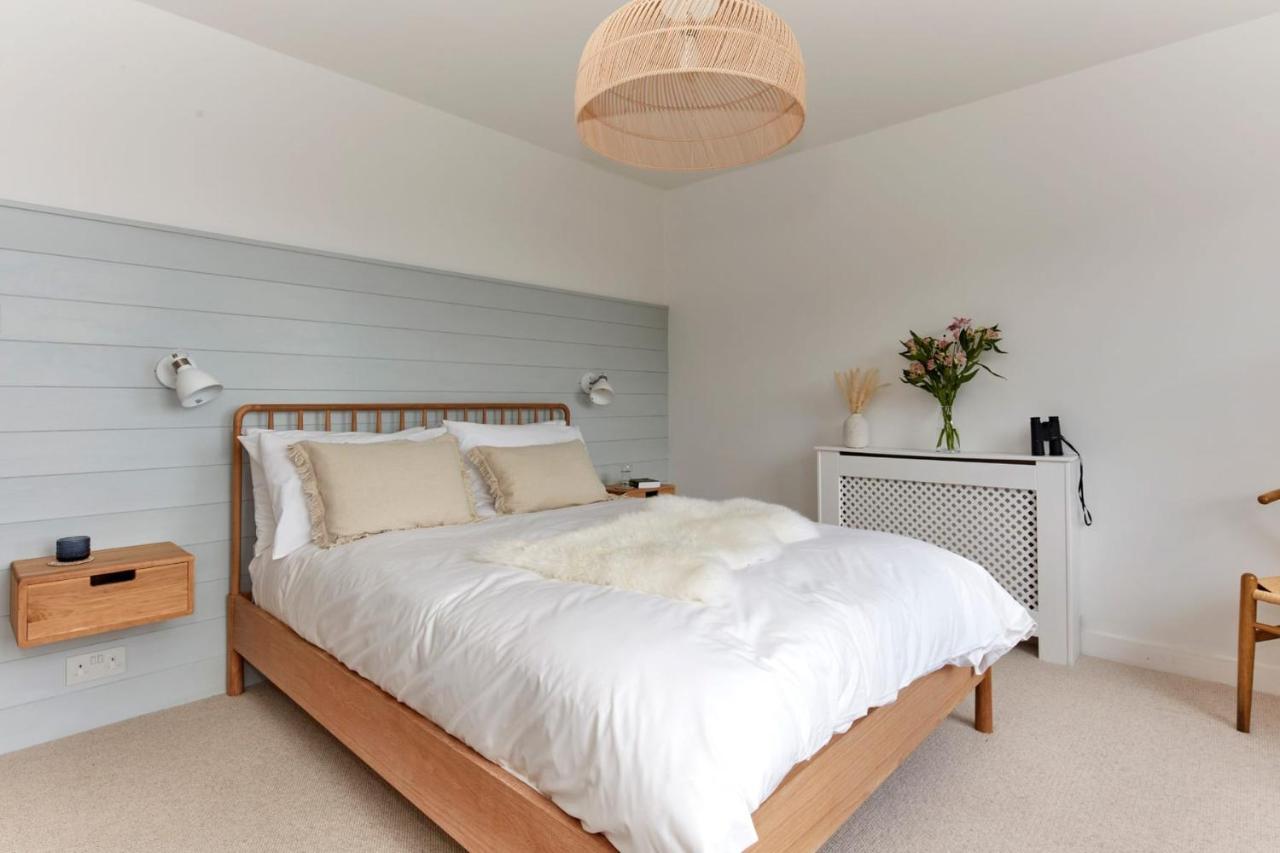 A Cool Coastal Retreat On Kingsdown Beach - The White House Villa Deal Eksteriør billede
